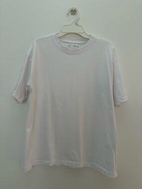 Zara Men Crew Neck Short Sleeve T-Shirt in White